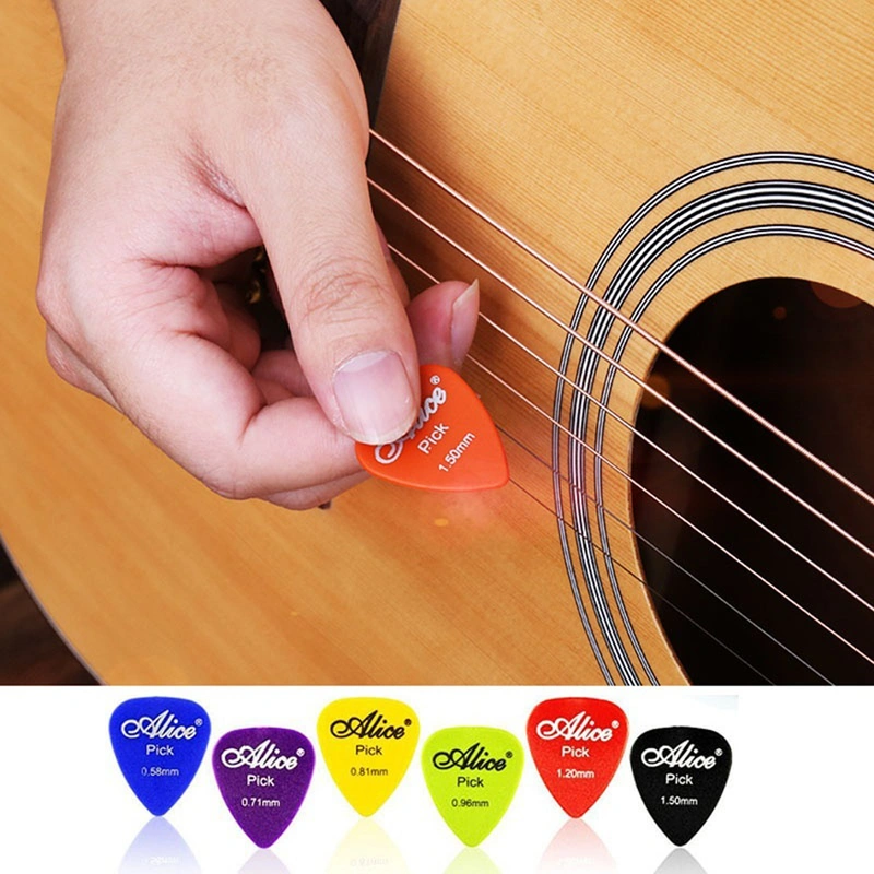 Guitar Picks Box Case Set Guitar Accessories Musical Instrument Tool 0.