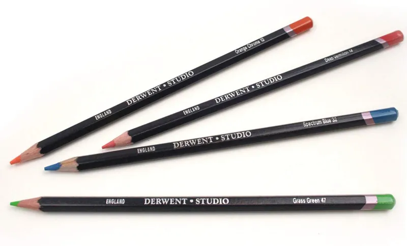Derwent 72 Studio Pencil - Chinese White